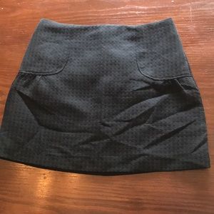 Black structured skirt
